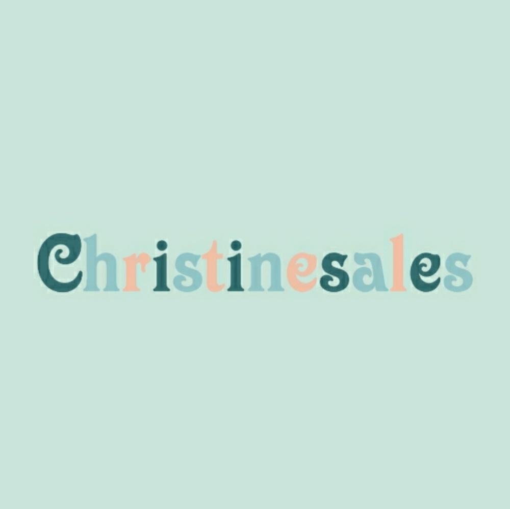 Meet your Posher, Christine